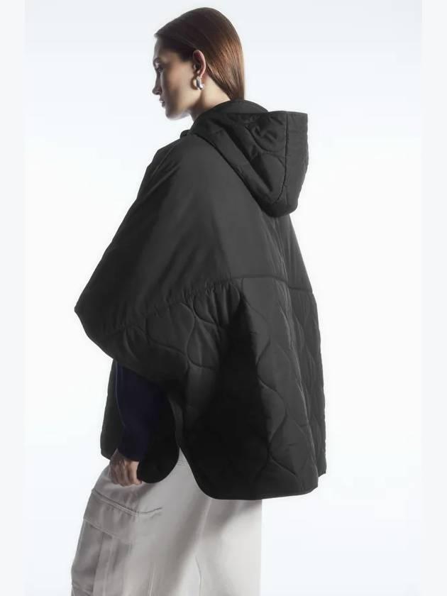 HOODED PADDED CAPE